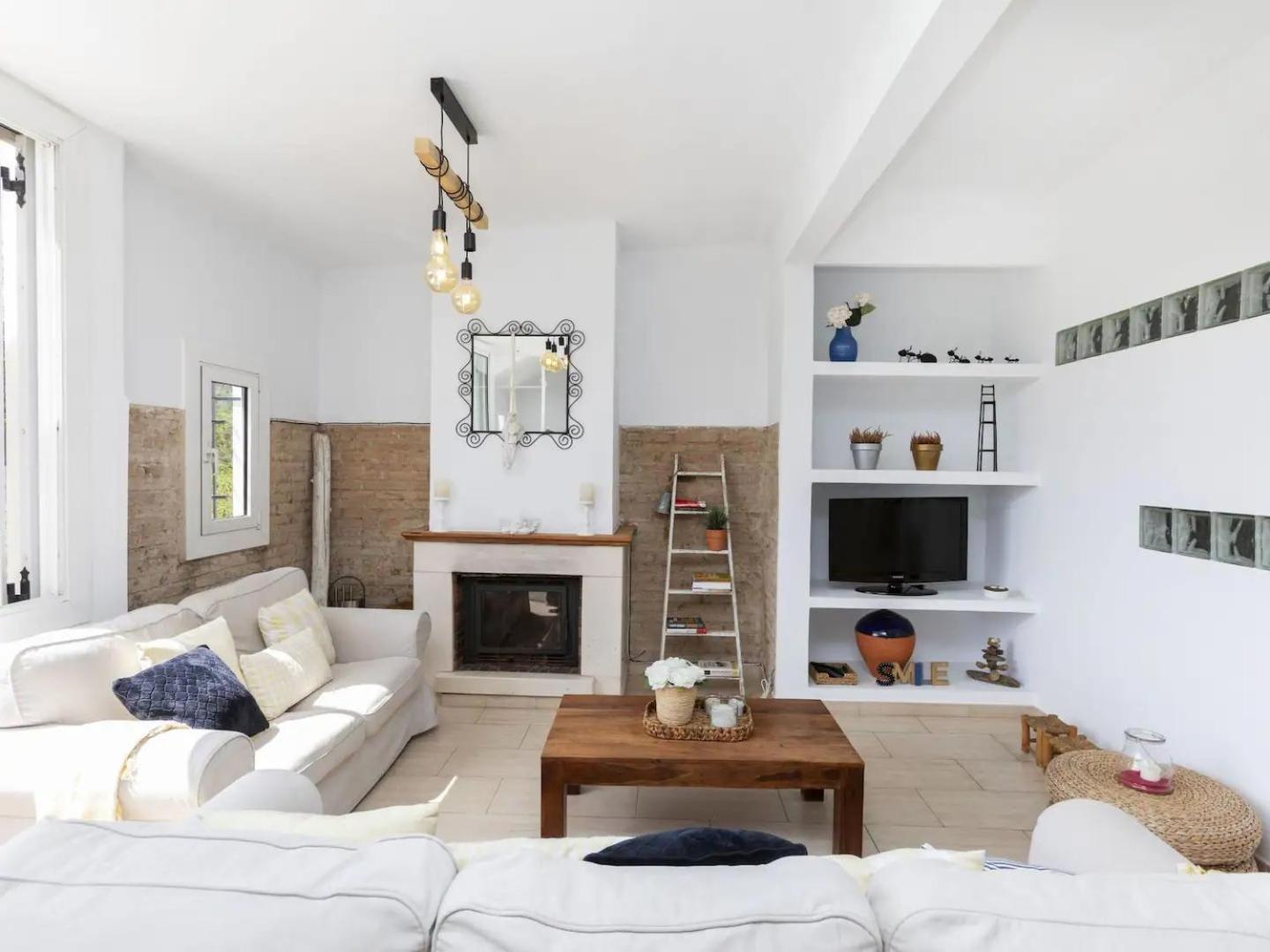 Casa Canyet Con Piscina A Un Paso De Barcelona Y La Playa บาดาโลนา ภายนอก รูปภาพ