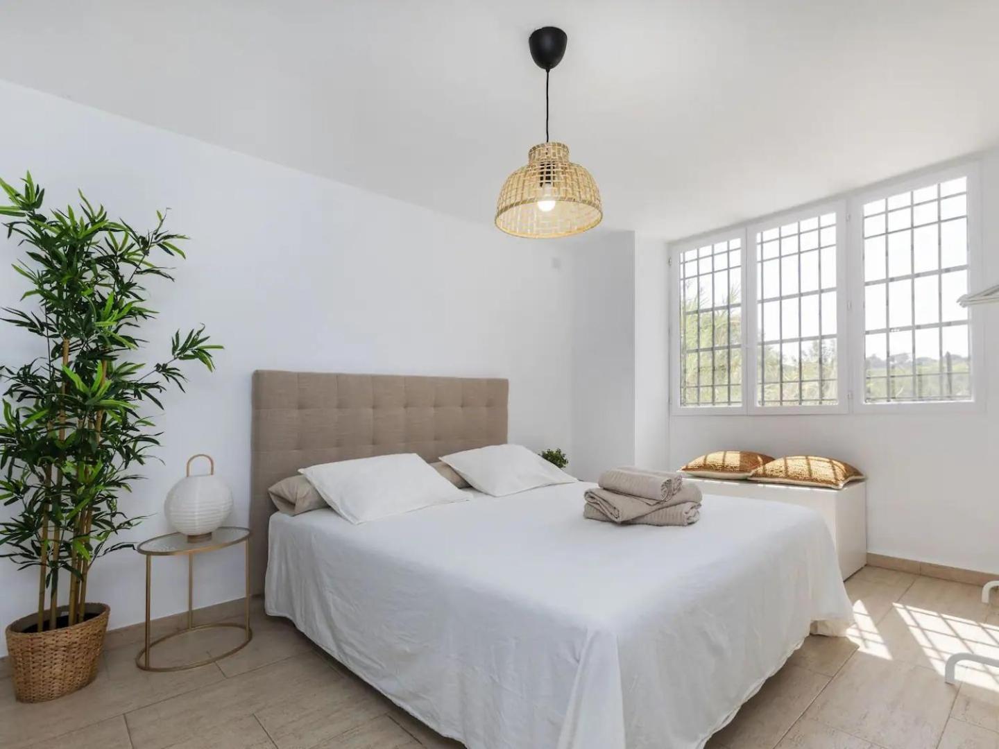 Casa Canyet Con Piscina A Un Paso De Barcelona Y La Playa บาดาโลนา ภายนอก รูปภาพ