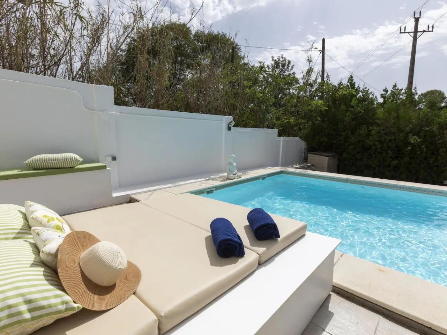 Casa Canyet Con Piscina A Un Paso De Barcelona Y La Playa บาดาโลนา ภายนอก รูปภาพ