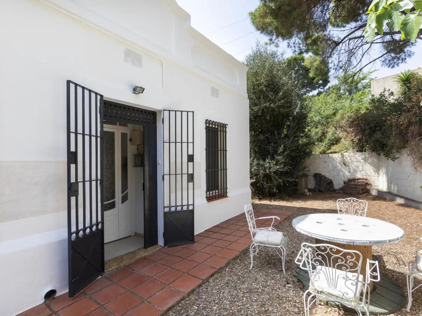 Casa Canyet Con Piscina A Un Paso De Barcelona Y La Playa บาดาโลนา ภายนอก รูปภาพ